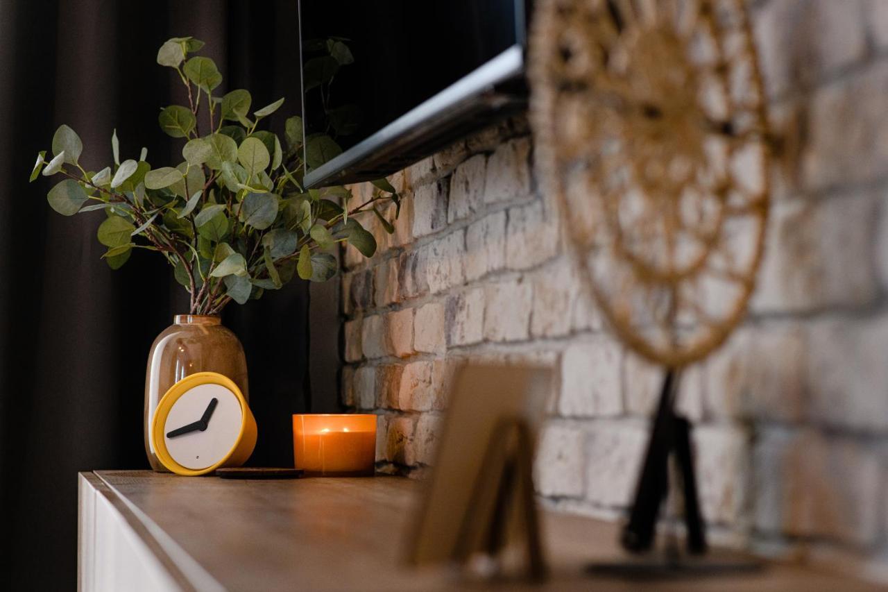 Ara Apart Hotel Brasov Ngoại thất bức ảnh