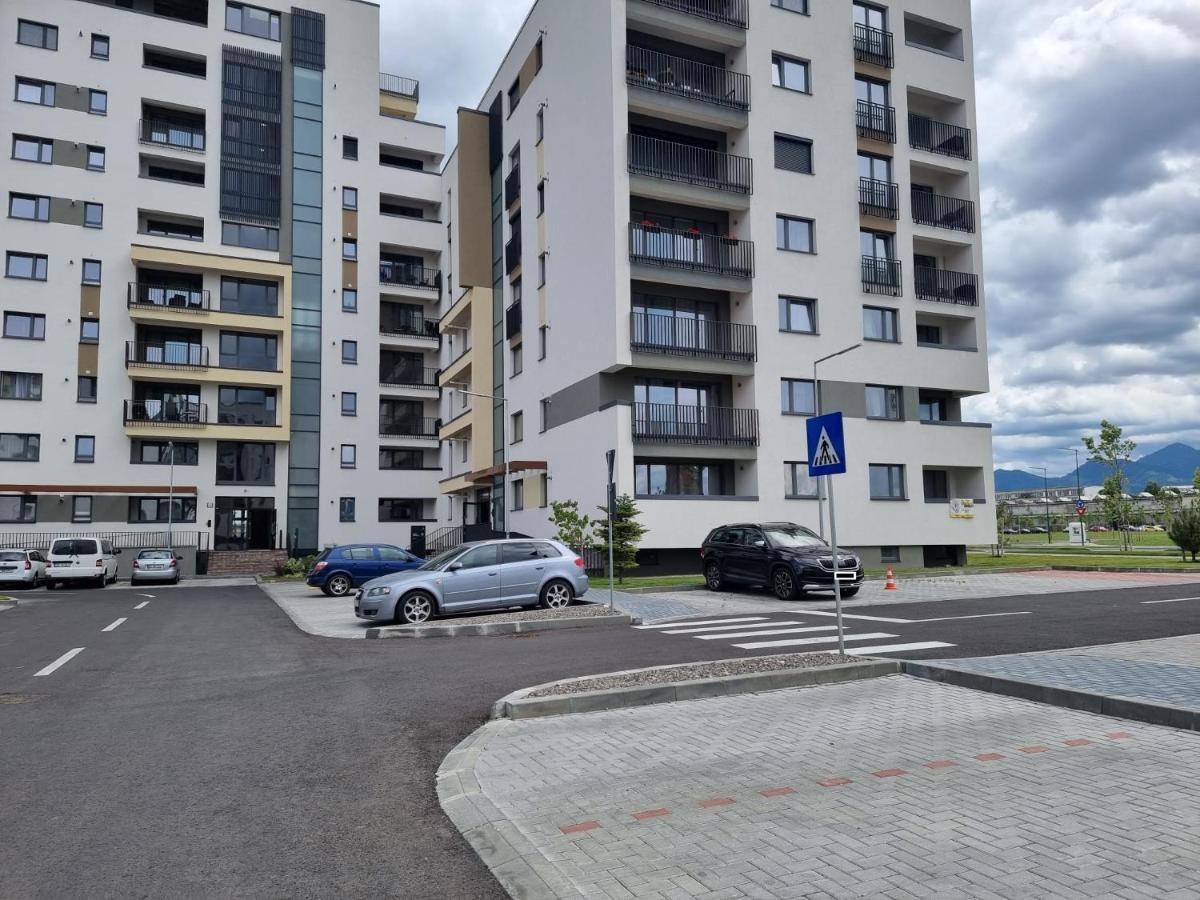 Ara Apart Hotel Brasov Ngoại thất bức ảnh